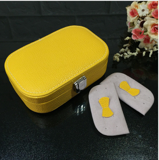 Cosmetic storage box with zipper travel portable jewelry box