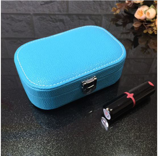 Cosmetic storage box with zipper travel portable jewelry box